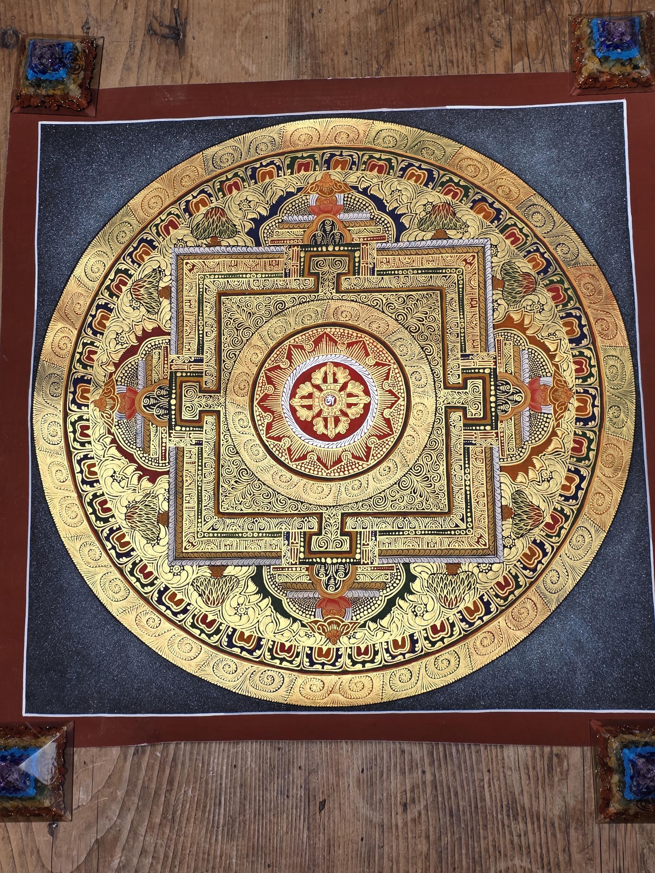 神聖な仏塔のマントラ曼荼羅、タンカ画、オム・マニ・パメ・フム、四