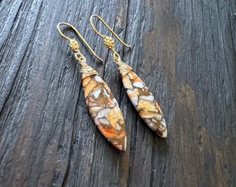 Spiny oyster and bronze earrings