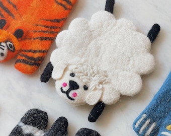 WOOLFOO Handmade Animal Coasters - Farm Set BPA Free Soft Kawaii Animal Shaped Tableware in Various Adorable Designs