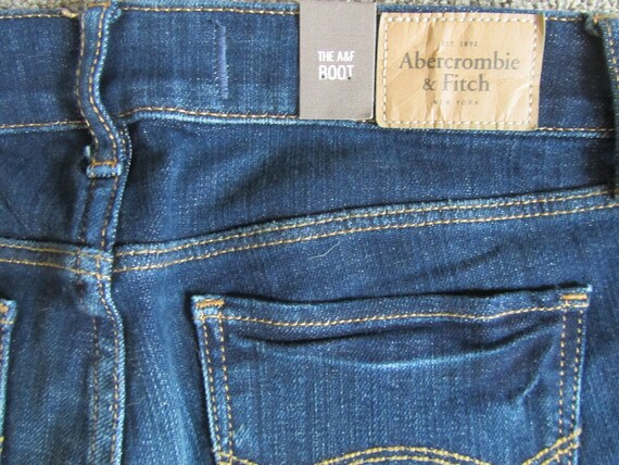 FITCH JEANS Size 4R 27W X 33L Dark Wash 
