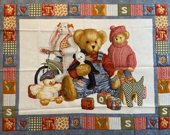 Pannello per trapunta BLUE JEAN TEDDY Bear Daisy Kingdom, 35" x 44" di larghezza
