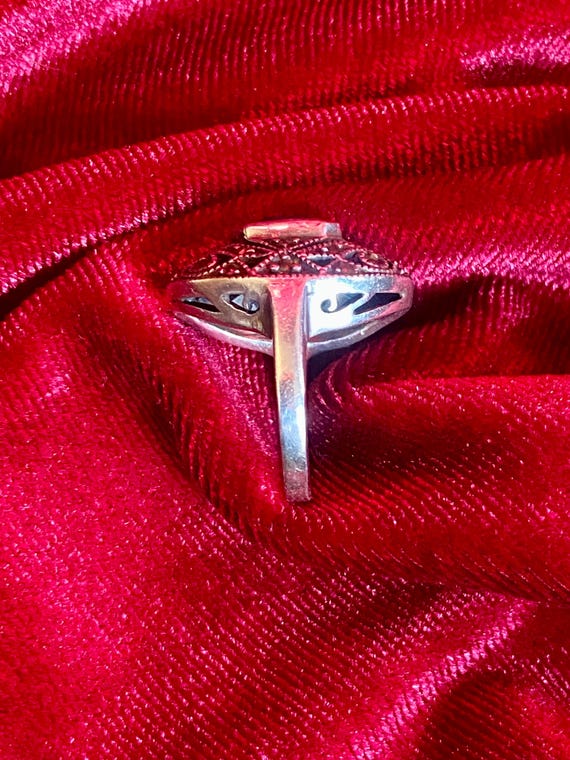 A vintage amethyst ring, marcasite accents, open … - image 4