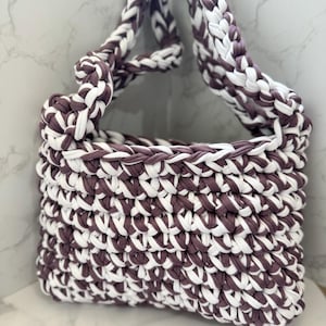 Chunky Crochet Shoulder Bag