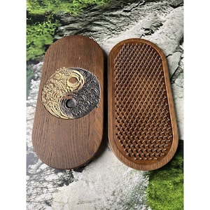 Sadhu Board with Yin Yang Engraving – Wooden Acupressure Meditation Board with 10mm Nails for Mindfulness, Balance & Energy Healing