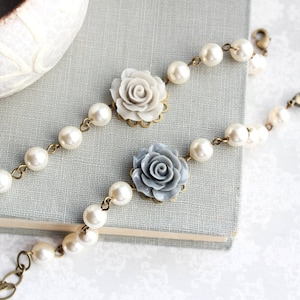 Greige Rose Bracelet Ivory Cream Pearl Bracelet Bridal Accessories Country Chic Wedding Vintage Style Bridesmaids Gift Light Grey Adjustable