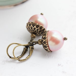 Pink Champagne Pearl Acorn Earrings Fall Colors Pearl Drop Autumn Oak Jewelry Earrings Leverback Woodland Nature Inspired Wedding
