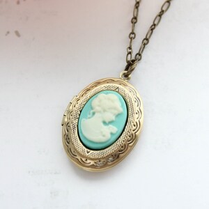 Oval Locket Necklace, Aqua Blue Cameo, Photo Locket Pendant, Lady Face Cameo, Romantic Gift, Vintage Style, Keepsake Necklace, Gift for Mom