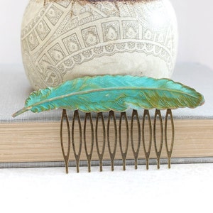 Big Feather Hair Comb Teal Verdigris Patina Woodland Wedding Bird Rustic Nature Bridesmaid Gift For her Bridal Hair Accessories Gift For Mom