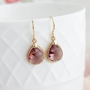 Light Green Glass Earrings, Sparkling Chrysolite Glass Jewel, Modern Pear Drop Earrings Sparkle Gold Teardrop Gift for Women Bridesmaids Dusty Plum