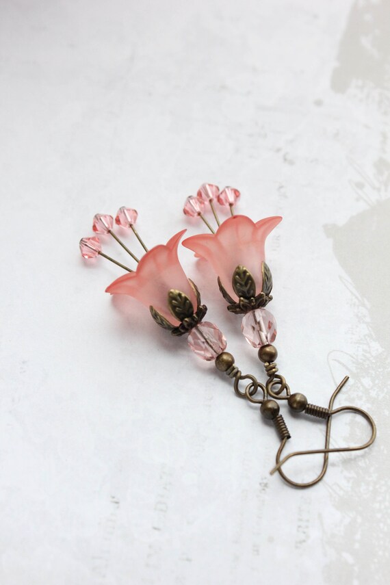 Lucite Flower Earrings Coral Pink Floral Earrings Bell Flower