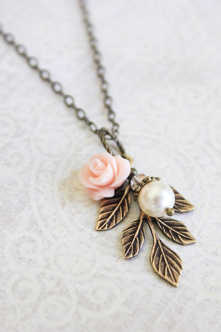 Bridesmaids Necklace Pearl Acorn Pendant Country Chic Wedding - Etsy