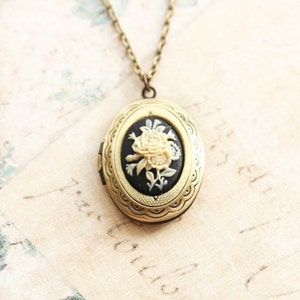 Locket Necklace Ivory and Black Flower Cameo Pendant Antique Gold Brass Photo Picture Locket Vintage Style Romantic Gift For Mother