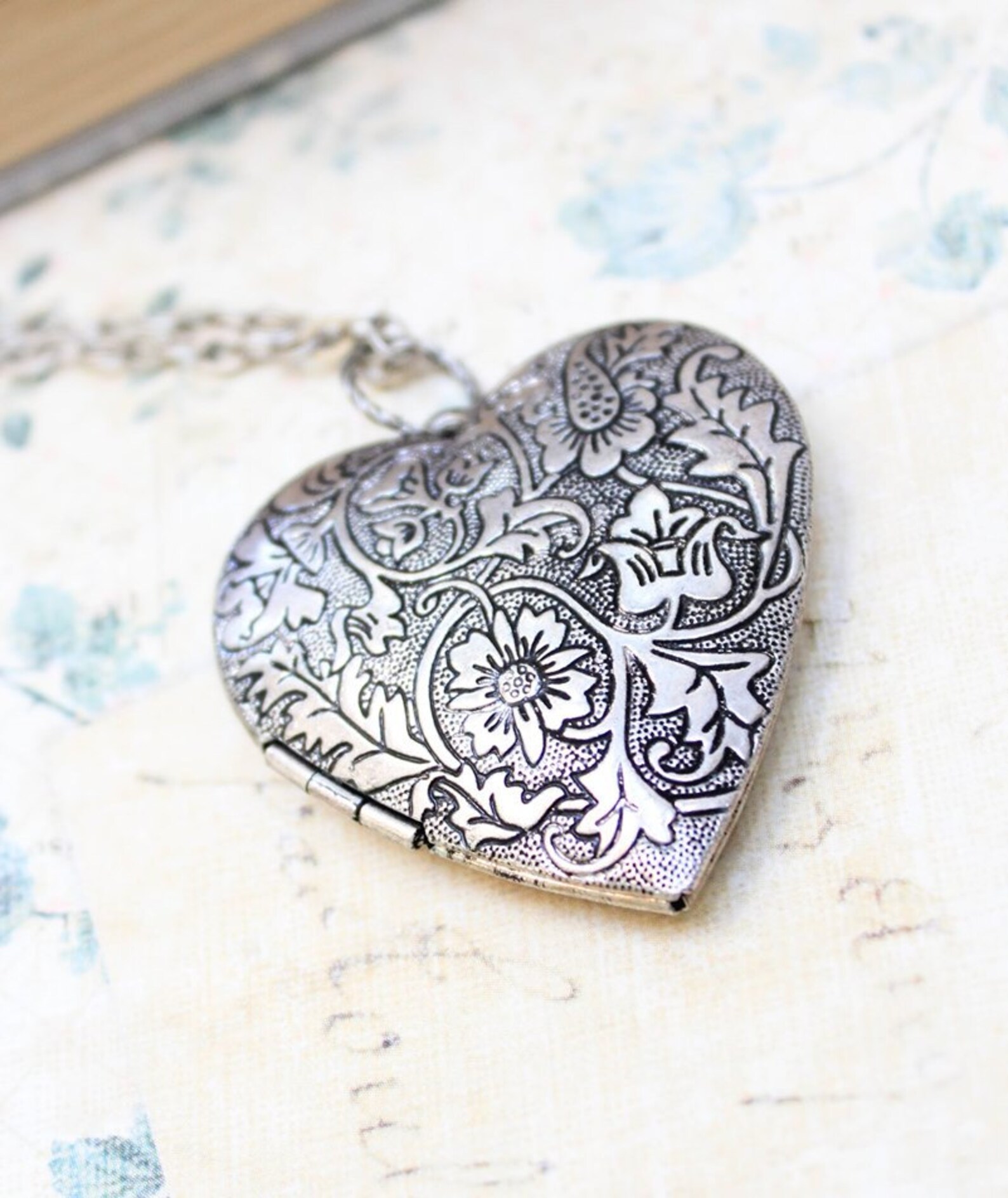 Large Heart Locket Necklace Silver Floral Locket Pendant Etsy