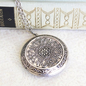 Silver Locket Necklace Large Round Pendant Silver Floral Vintage Style Photo Locket Long Chain Secret Hiding Place Romantic Gift For Her