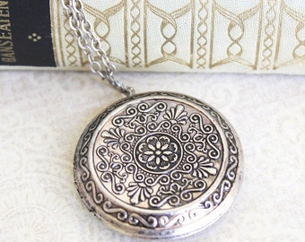 Silver Locket Necklace Large Round Pendant Silver Floral Vintage Style Photo Locket Long Chain Secret Hiding Place Romantic Gift For Her