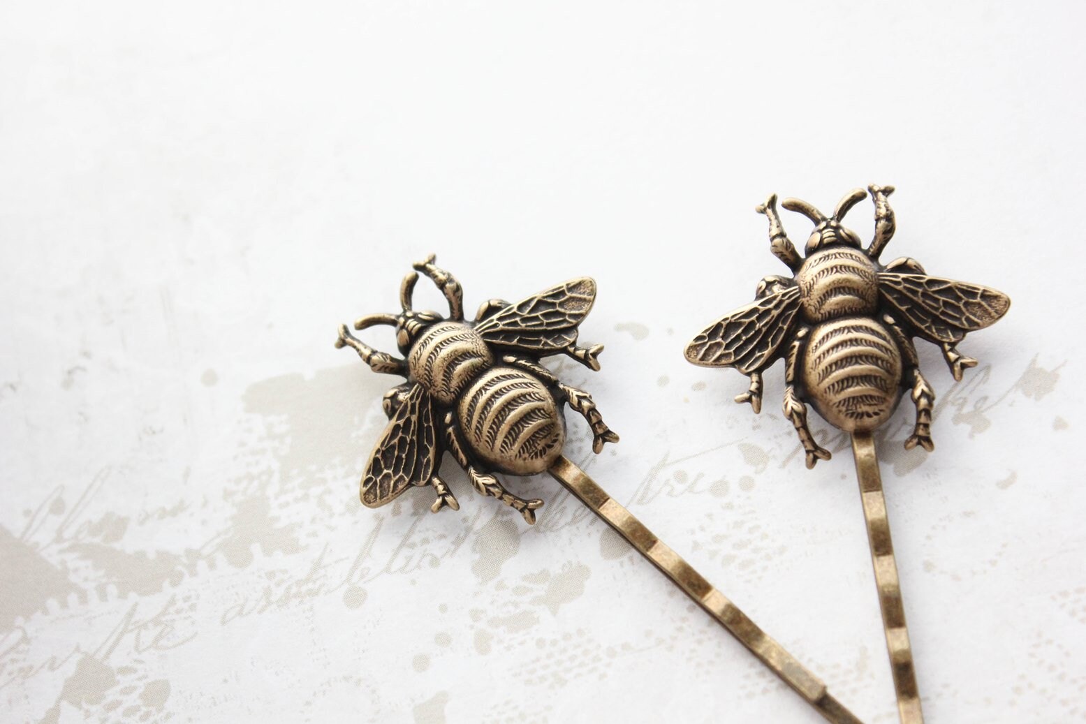 New in Packaging — Set of three (3) gold tone bee design hairpins / bobby pins Black & Gold Foil Hair Pins – Glam Bobby Pin Set for Women  main image 2