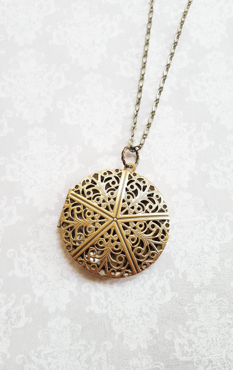 Locket Necklace Gold Brass Filigree Locket Round Vintage Style Etsy
