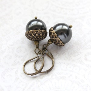 Black Pearl Acorn Earrings Rustic Winter Wedding Acorn Drop Earrings Leverback Dangle Nicket Free Glass Swarovski Pearl Unique Holiday Gift