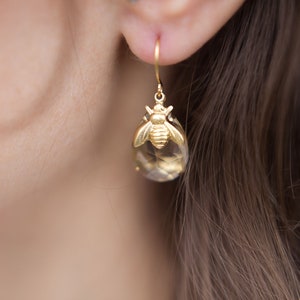 Cute Acrylic Bumble Bee Earrings - Dangle Hypoallergenic Insect Jewelry Gift For Women