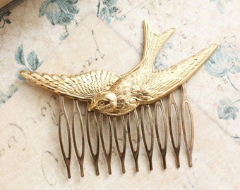 Gold Bird Comb Flying Swallow Hair Accessory Feather Wings Woodland Wedding Raw Brass Bird Hair Clip Bridesmaids Gift Fairytale Hair Comb