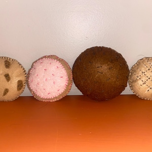 Felt Cookies – Handmade Play Food for Kids | Pretend Play Kitchen, Montessori Toy, Eco-Friendly Plush Cookies