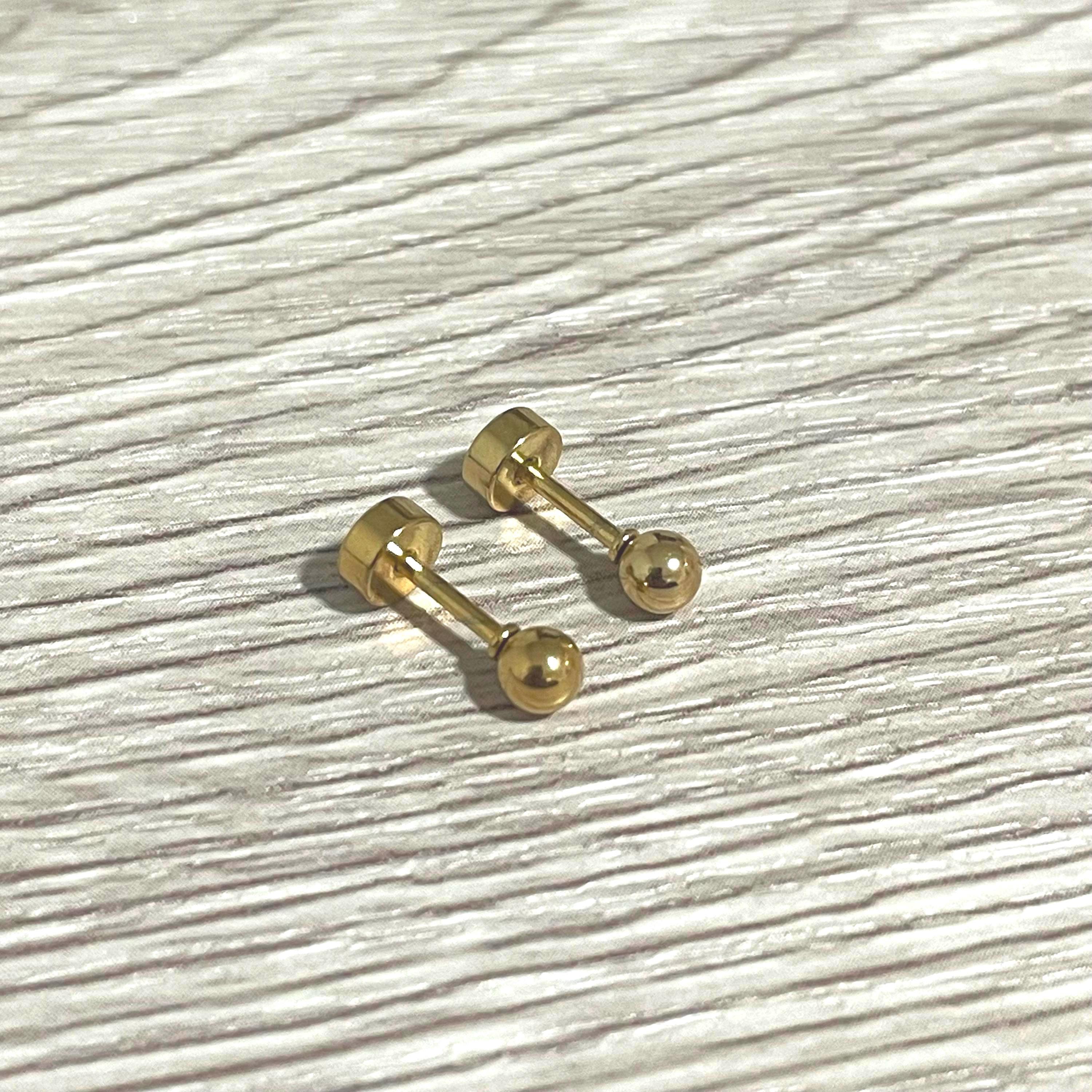 Boucles D'oreilles Pendantes Visson - Longueur 6 Cm - Vert Et Rouge - État Neuf (occasion)