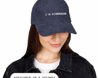 Meredith (RHOSLC) | "Ich löse mich aus" | Vintage Cord bestickte Baseballmütze, Die echten Hausfrauen von Salt Lake City von Bravo Geschenk / Merch