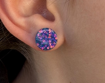 Pendientes de resina con diseño de galaxia / Pendientes plateados con purpurina y efecto cósmico / Pendientes de 10 mm con forma de círculo, estrella, cuadrado o triángulo / Joyería celestial