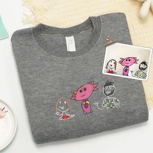 Camiseta infantil con dibujo personalizado – Camiseta infantil bordada con arte personalizado – Regalo de cumpleaños único para bebés y niños