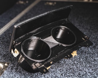 1998-1999 LC100/LX470 Cupholder Insert - 1 Piece Design