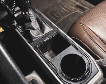 Toyota Tacoma | Smalle bekerafstandhouder middenconsole (Redbull, Celsius, enz.)