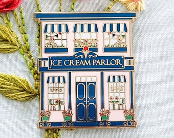 Ice Cream Parlor Main Street Magnetic Needle Minder