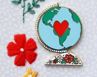 Floral Vintage Globe - Magnetic Embroidery Needle Minder