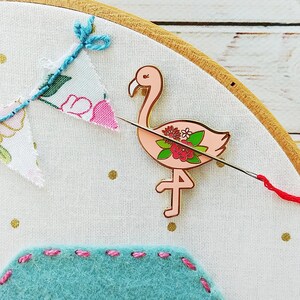 Flossie the Flamingo Magnetic Embroidery Needle Minder image 4
