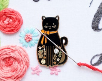 Halloween Cat - Magnetic Embroidery Needle Minder