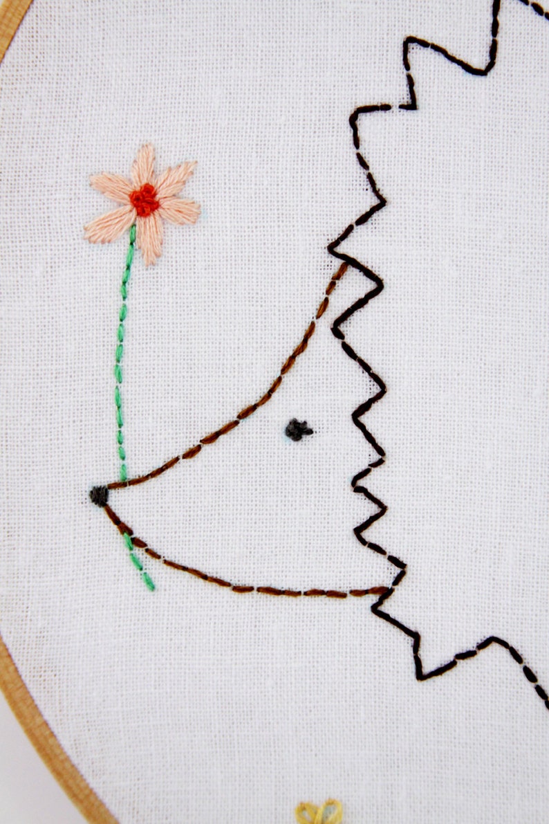 Harriet the Floral Hedgie Stickmuster Bild 3