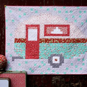 Pixelated Camper Quilt PDF Pattern DOWNLOAD image 2