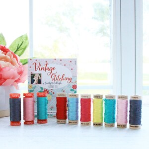 Vintage Stitching Aurifil Thread and Floss Collection zdjęcie 4