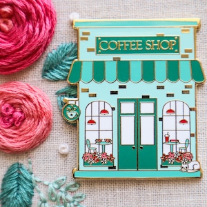 Coffee Shop Main Street Needle Minder