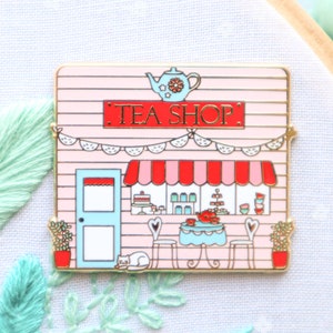 Tea Shop Main Street Magnetic Needle Minder