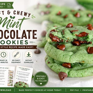 Può includere: Primo piano di biscotti al cioccolato e menta con grandi gocce di cioccolato. L'immagine include il testo "Soft & Chewy Mint Chocolate Cookies" e "Bakery-Style Recipe Made Easy!". È disponibile una ricetta digitale.