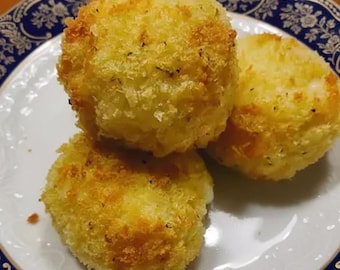 Ricetta PDF per arancini friggitrice ad aria / Polpette di riso croccanti all'italiana senza frittura / Idee per antipasti facili con salsa di accompagnamento