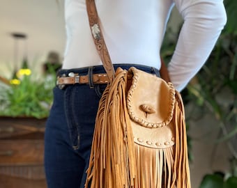 Bohemian Fringed Bucket Bag in Genuine Leather, Bohemian