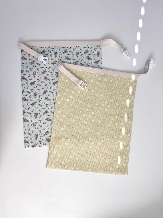 Beeswax Bread Bag for Sourdough, Reusable Natural Cotton Storage for Homemade Bread, Eco Kitchen Gift, Floral Design, Christmas Gift for Her