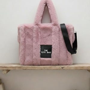 Plush Faux Fur Tote Bag: Cozy Shoulder Bag, Crossbody Purse