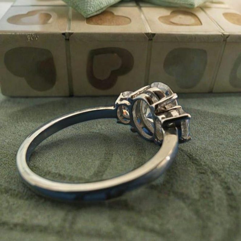 3CT Oval Moissanite Engagement Ring, Three Stone Lab Diamond ...
