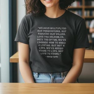 Leetsreak Anonymes Zitat T-Shirt, Coding Humor T-Shirt, kryptische Typografie Shirt, Geschenk für Software Engineer, Unisex Office Wear Outfit Style