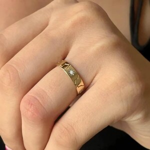 Pierścionek z diamentem ze znakiem zodiaku, biżuteria z horoskopem, obrączka z grawerowanym moissanitem w gwiazdę, pierścień z konstelacją, delikatny pierścionek ze znakiem zodiaku astrologicznym dla kobiet