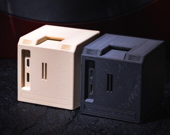 Retro Apple Macintosh Style Mini Monitor External Display with