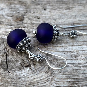 Midnight Blue Glasohrringe: Sterlingsilber Ohrhänger